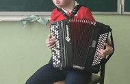 21 мая ученики нашей школы выступили перед учащимися МОУ СОШ N2 с концертом 