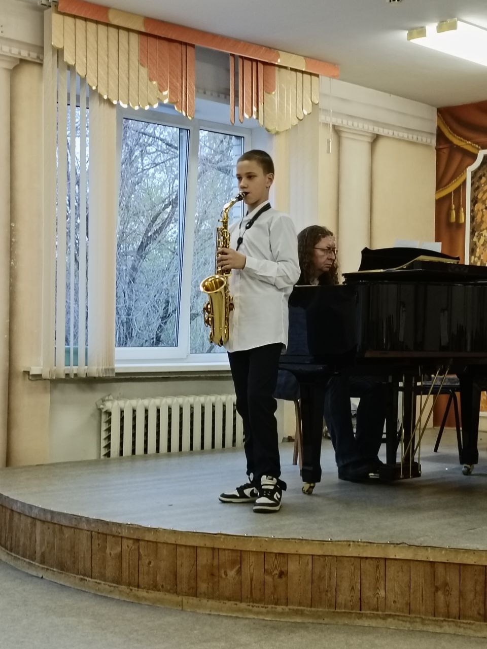 24 апреля в нашей школе состоялся отчётный концерт оркестрового отделения.